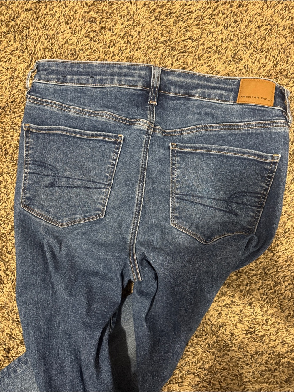 American Eagle Outfitters Women's Blue Stretch Jeggings - Back Pocket Detail